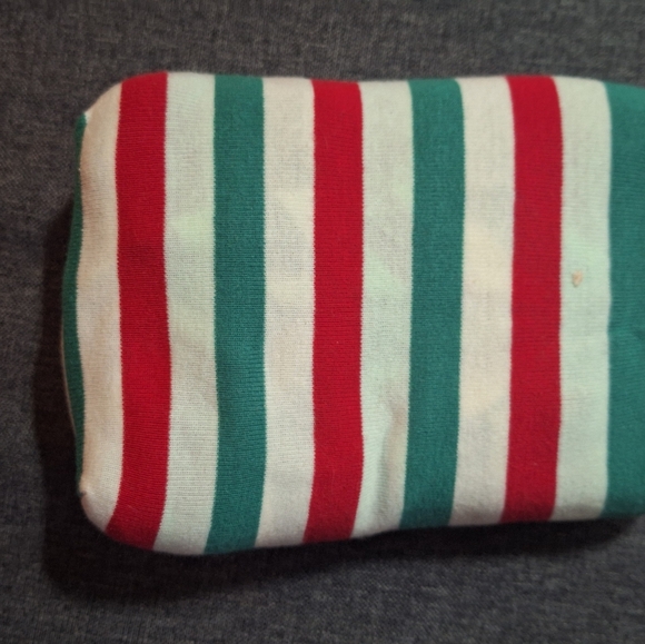 BRAND NEW Kid PJ From Indigo - Picture 3 of 3